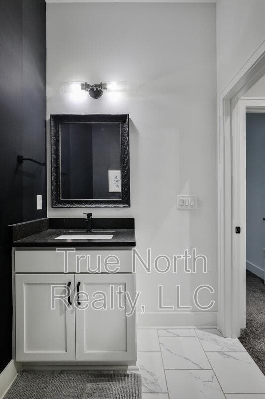 Lewis Center House: 2246 Koester Trace