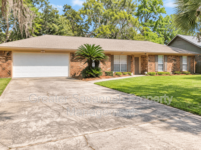 Savannah House: 902 Old Mill Road