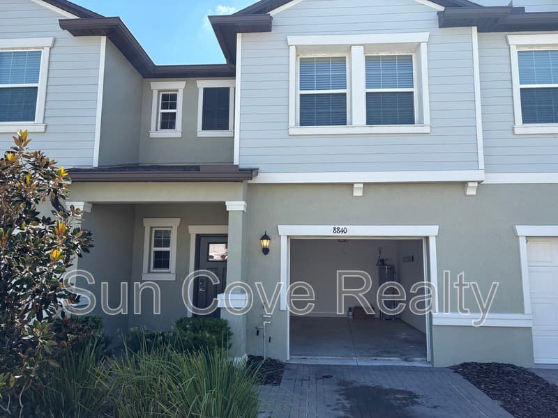 Land O Lakes Townhome: 8840 Gallantree Pl