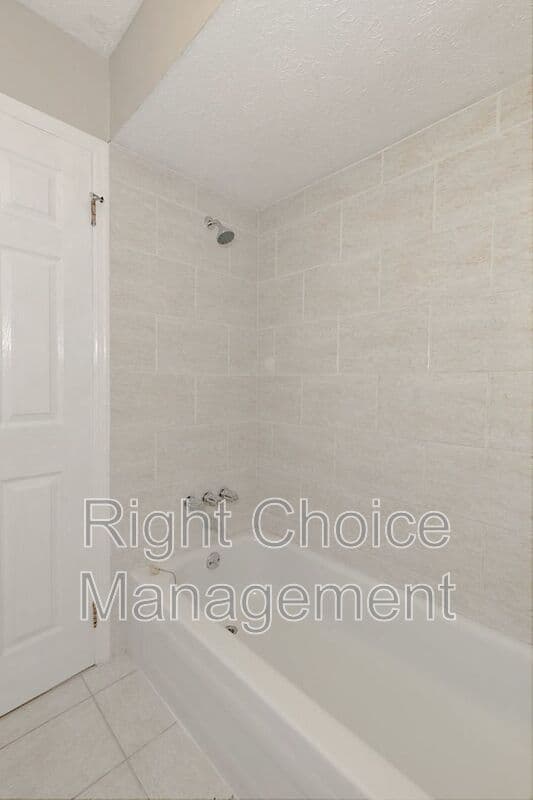 Columbus Condo: 6101 River Rd