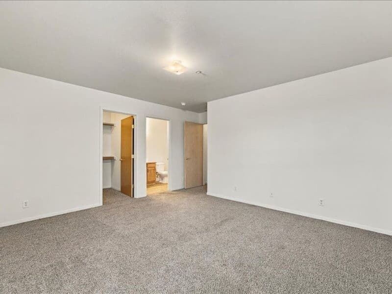 Pasco Condo: 6405B Chapel Hill Blvd.