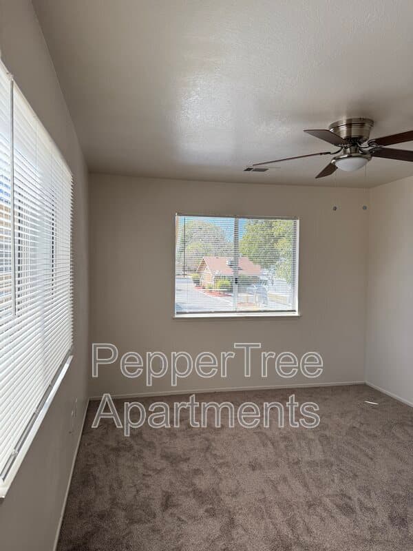 COALINGA Condo: 760 East Elm Ave
