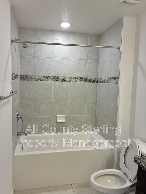 Newberry Townhome: 12523 NW 7th Place