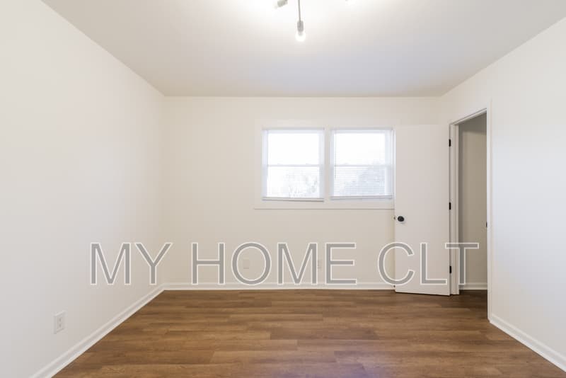Charlotte Townhome: 929 Cantwell Street - 2