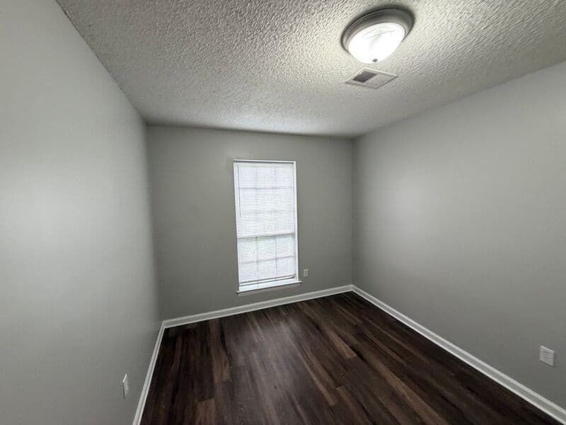 Horn Lake House: 5870 Jackson Dr