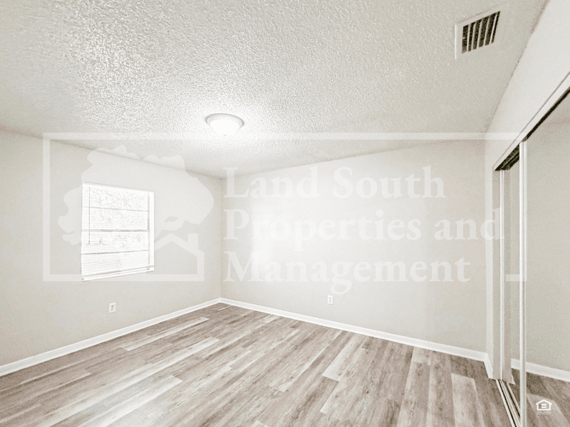 Auburndale House: 1222 Taylor Street