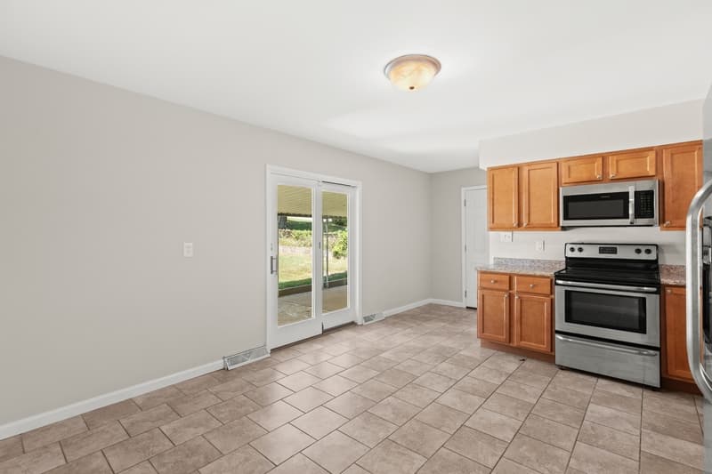 Saint Charles House: 1517 Lincoln Drive