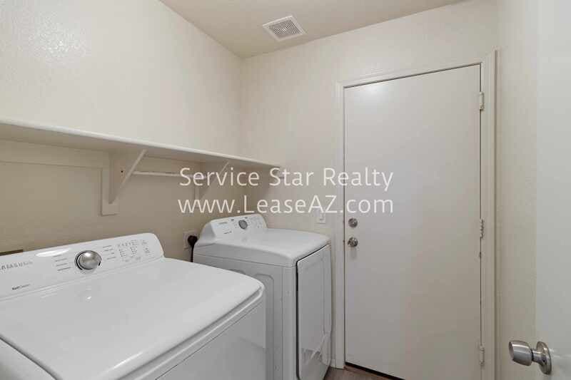 Goodyear House: 16652 W Latham St