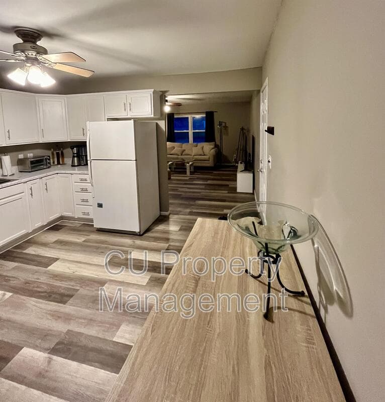 Champaign House: 618 Dogwood Drive