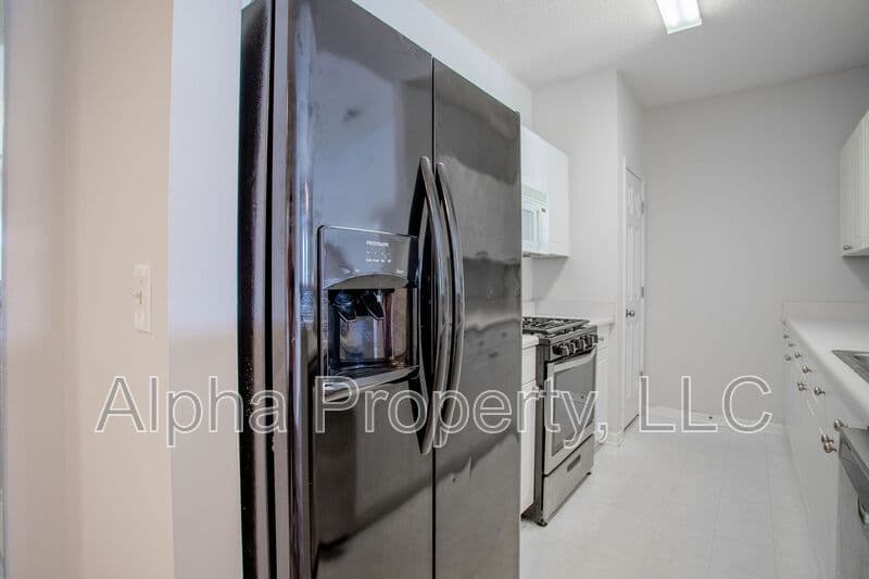 Greenville Condo: 531 McKenna Cir