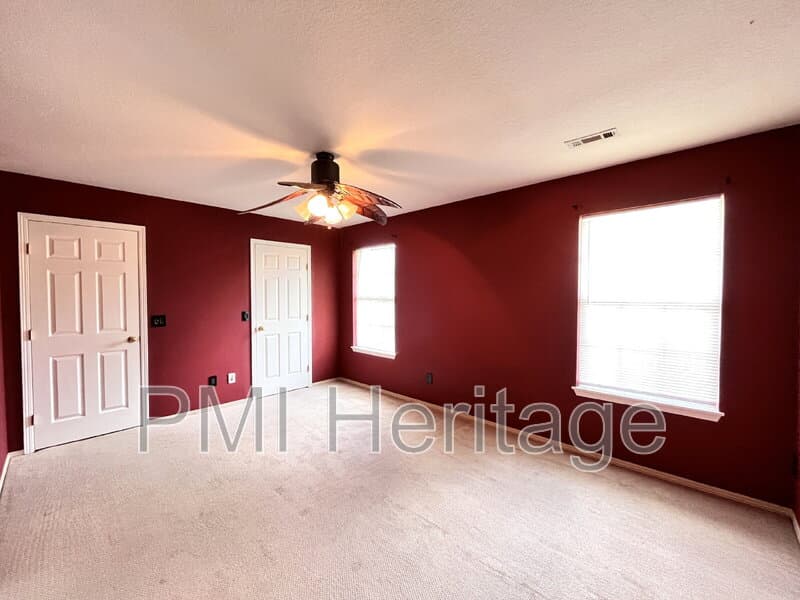 Fayetteville Condo: 886 N Daisy Ln