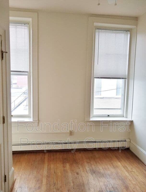 Hanover Condo: 6 W Chestnut Street
