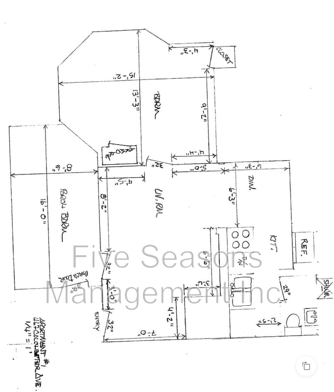 Burlington Condo: 465-467 Colchester Avenue - 1