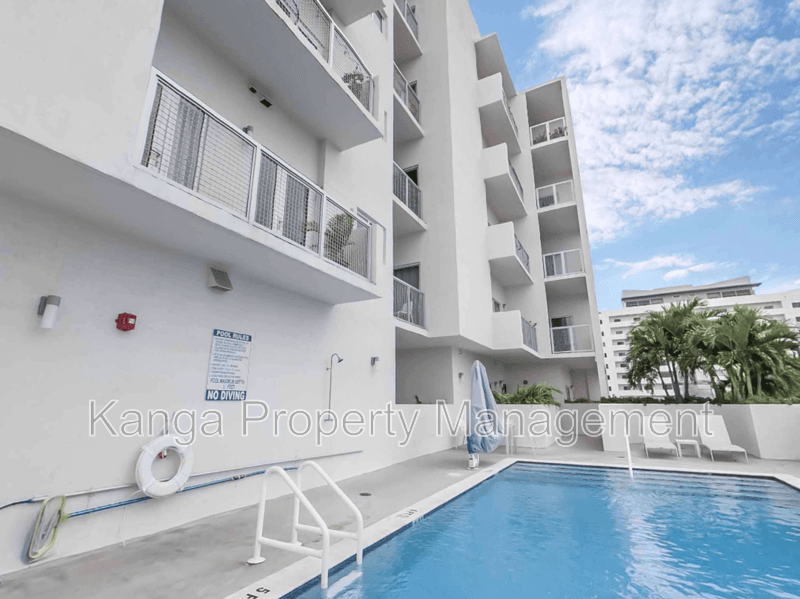 Miami Condo: 39 NW 7th Ave