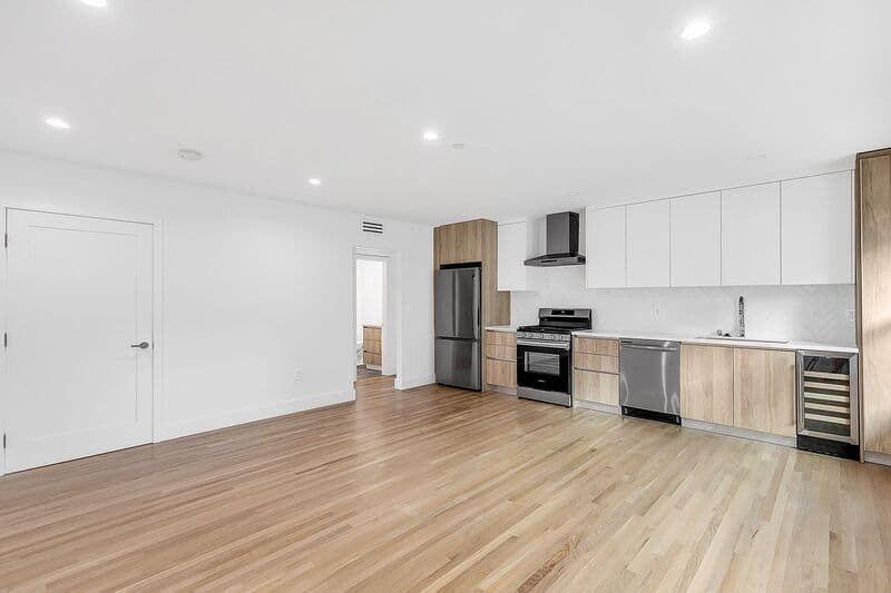 Santa Monica Condo: 1022 Pacific St