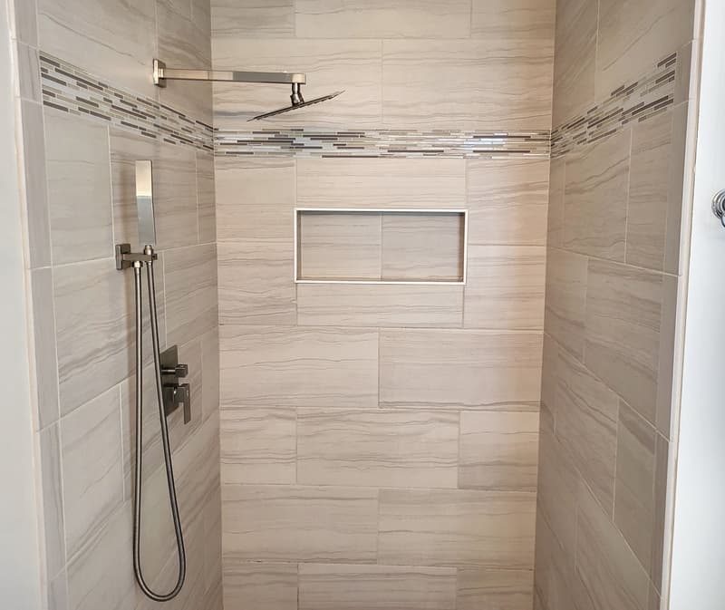 Youngsville House: 105 Clubhouse Drive