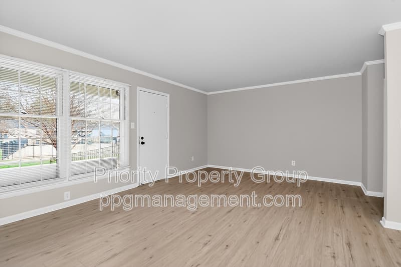 Charlotte Condo: 4601 Coronado Drive Apt B