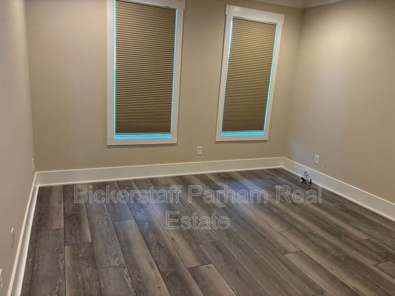 Columbus House: 8115 Dreamboat Drive