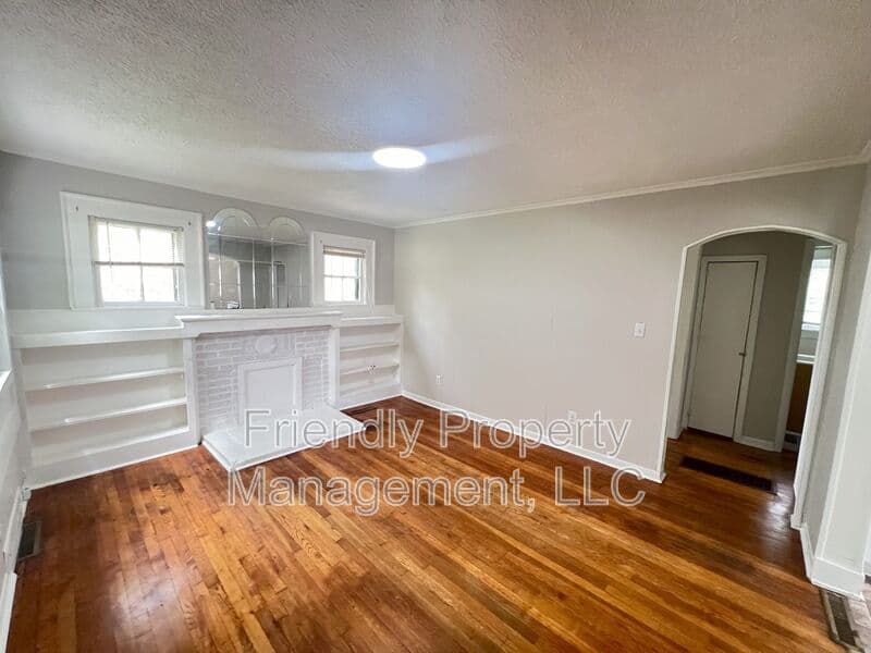 High Point House: 803 Worth St