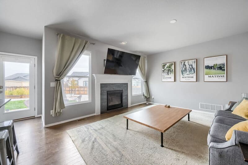 Peyton House: 9983 Henman Terrace