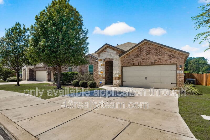 San Antonio House: 215 Rose Spoonbill