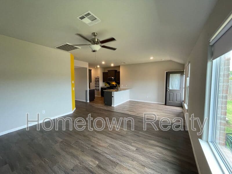 El Reno House: 1712 Vermilion Lane