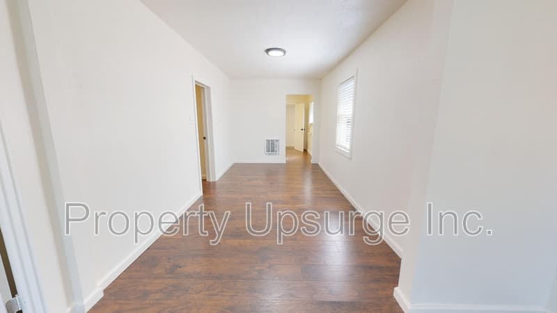 Redding Condo: 1042 West Court Alley