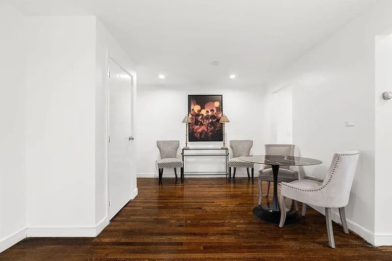 Brighton Condo: 8 Commonwealth Ct