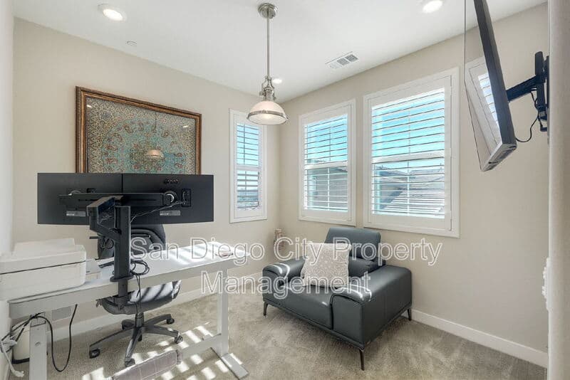 Carlsbad House: 1817 Artemisia Ct