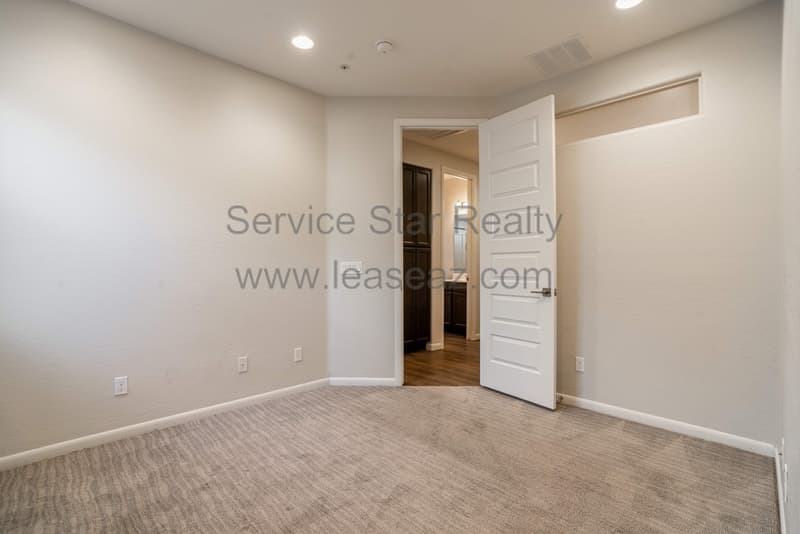 Tempe Townhome: 2090 S Dorsey Ln
