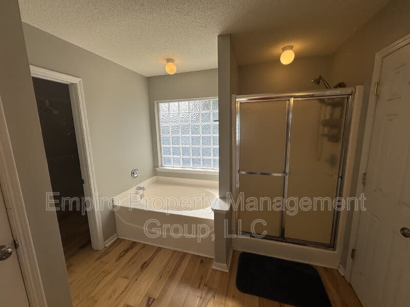 Blythewood House: 66 Sand Oak Court