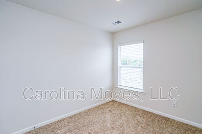 Greer Townhome: 438 Sea Grit Court