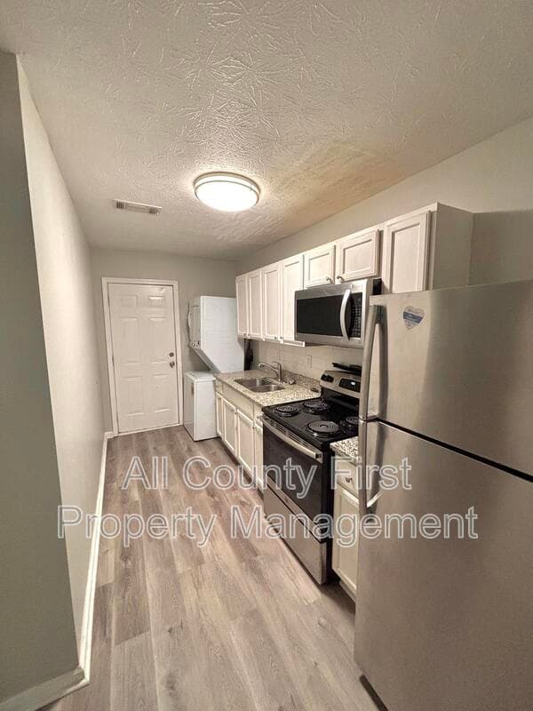 Atlanta Condo: 927 Fortress Ave SW