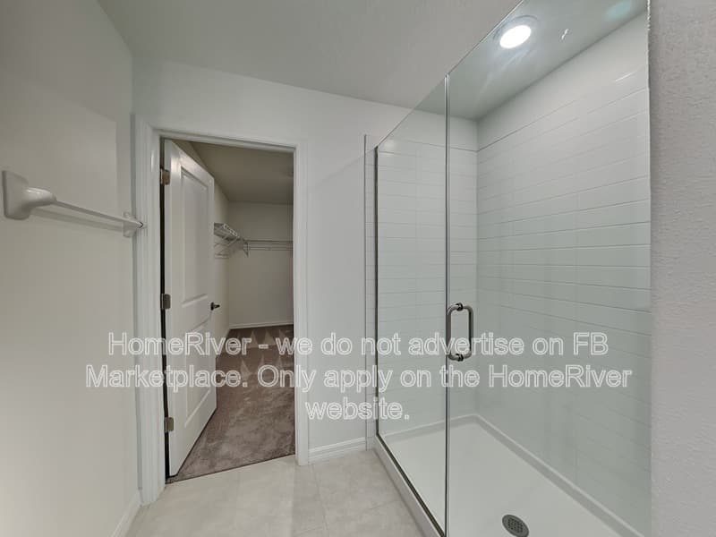 Riverview House: 10227 Shady Preserve Dr