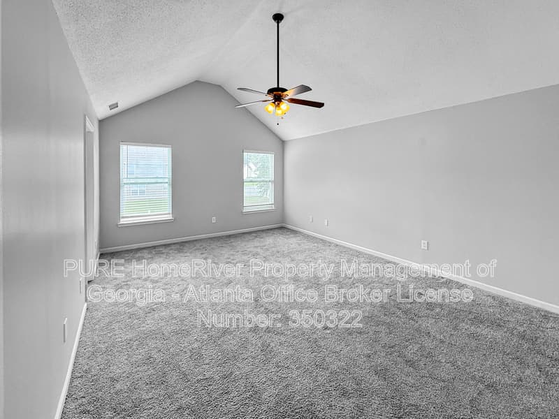 Locust Grove House: 131 Laughlin Dr