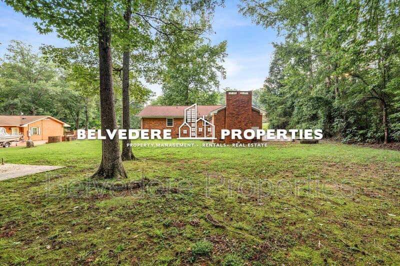 Greensboro House: 3931 Manila Road