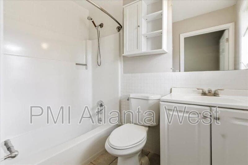 Decatur House: 4203 Hapsburg Ct