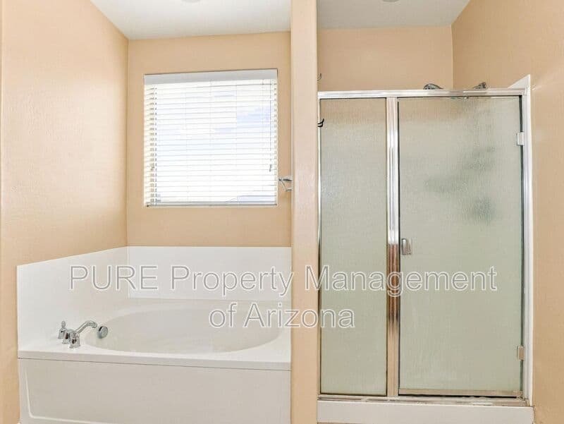 Laveen House: 7132 W Irwin Ave