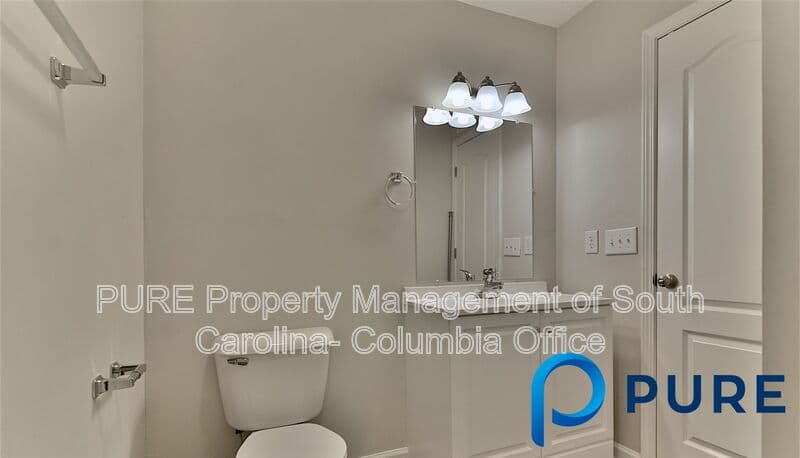 Columbia House: 308 Percival Rd