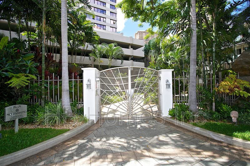 Honolulu Condo: 343 Hobron Lane 1605 - 1