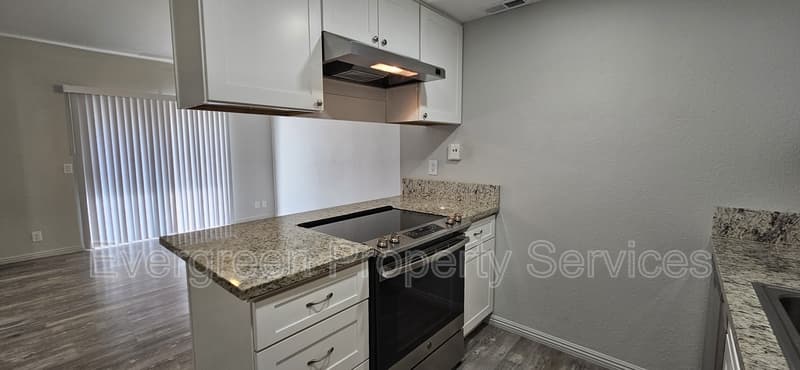 Folsom Condo: 34A Dean Way