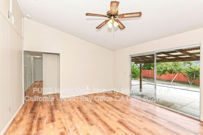 Santa Rosa House: 2436 Campbell Drive
