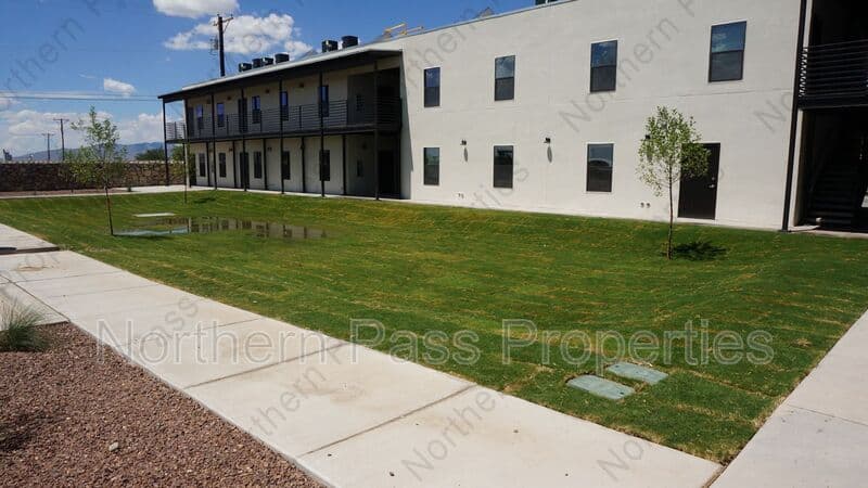 El Paso Condo: 1061 Ranger Trail