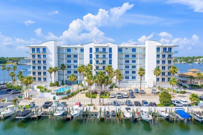Destin Condo: 211 Durango Road