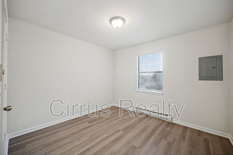 Norfolk Condo: 4914 E Princess Anne Rd A1
