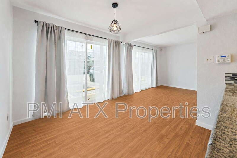 Austin Condo: 2124 Burton Drive