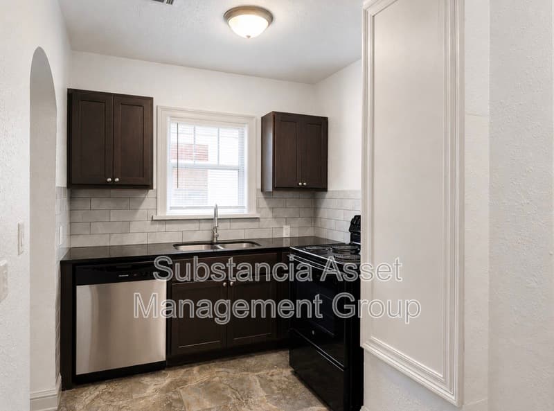 Oklahoma City Condo: 941 East Drive