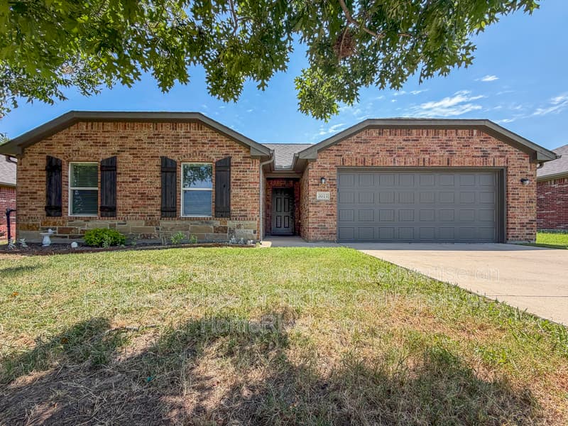 Sherman House: 3017 N Hickory St