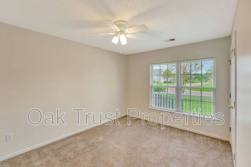 Ladson House: 1053 Friartuck Trail