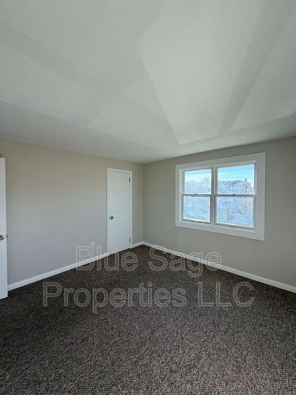 Ridley Park Townhome: 600 Michell St